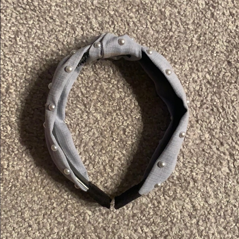 Faux pearl knot headband